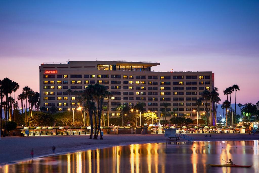 Marina del Rey Marriott Main image 1